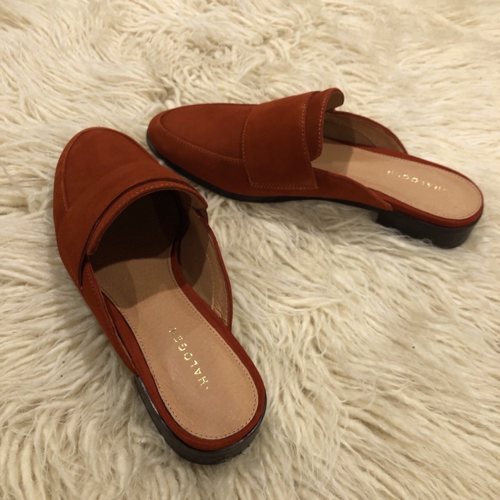 Halogen leather shoes